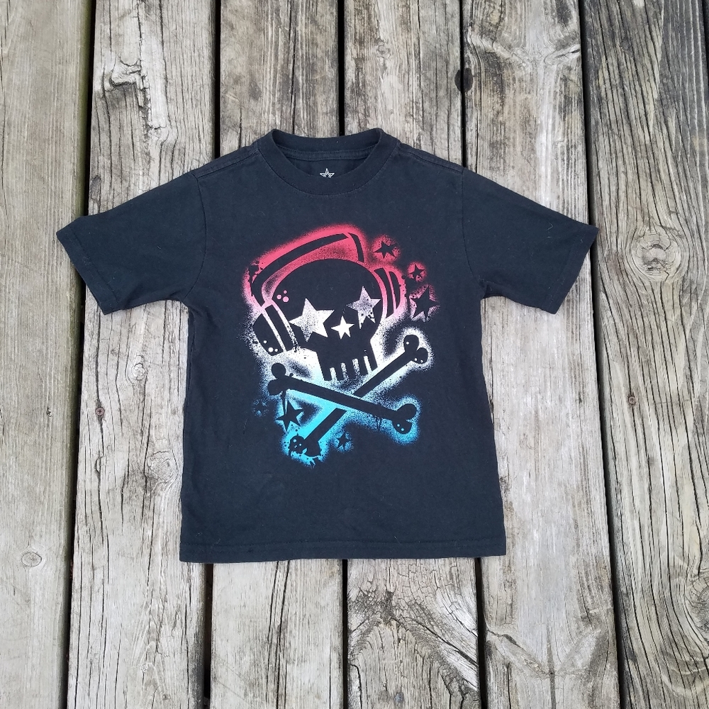 Boys 365 black skull and cross bones graphic tee